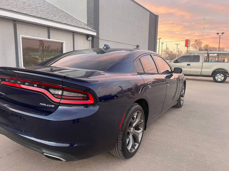 2015 Dodge Charger SXT