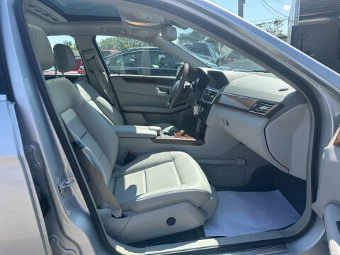 2011 Mercedes-Benz E-Class E 350 Luxury 4MATIC