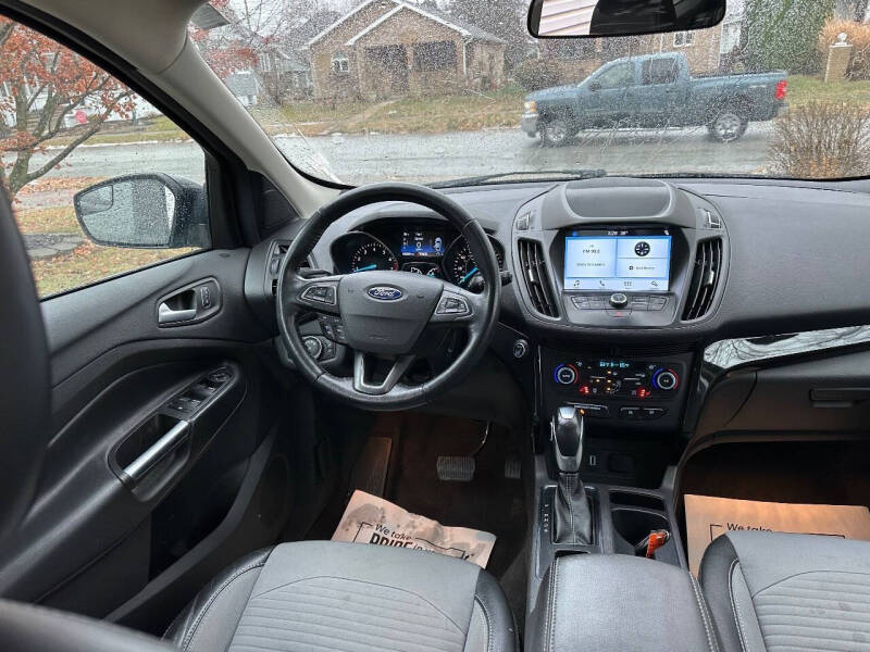 2019 Ford Escape SE