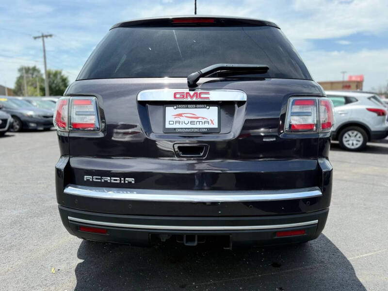 2016 GMC Acadia SLE-1