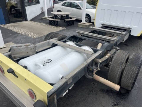 2022 Ford E-Series E-450 SD