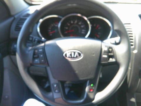 2011 Kia Sorento LX