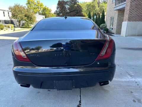 2013 Jaguar XJL Portfolio