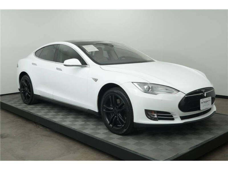 2016 Tesla Model S
