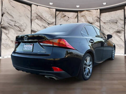 2020 Lexus IS 300