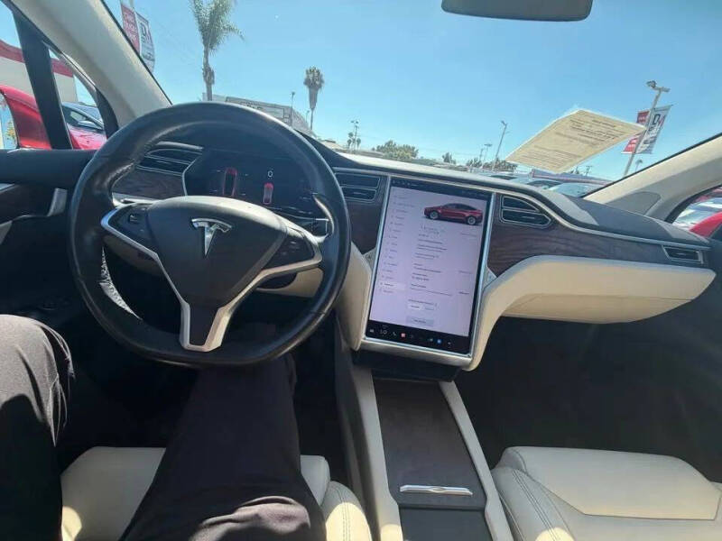 2017 Tesla Model X