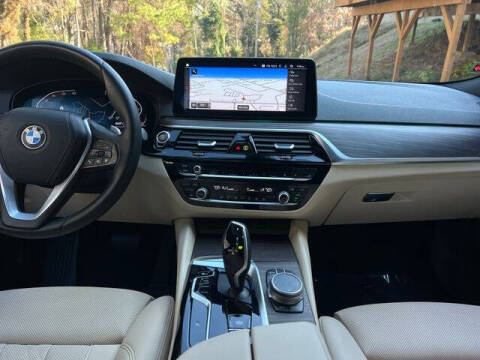 2021 BMW 5 Series 530i