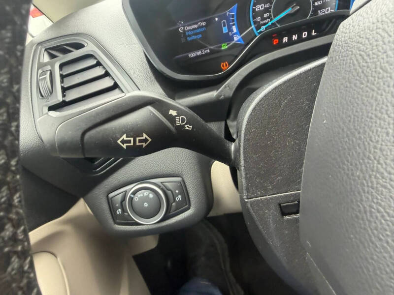 2017 Ford C-MAX Hybrid SE