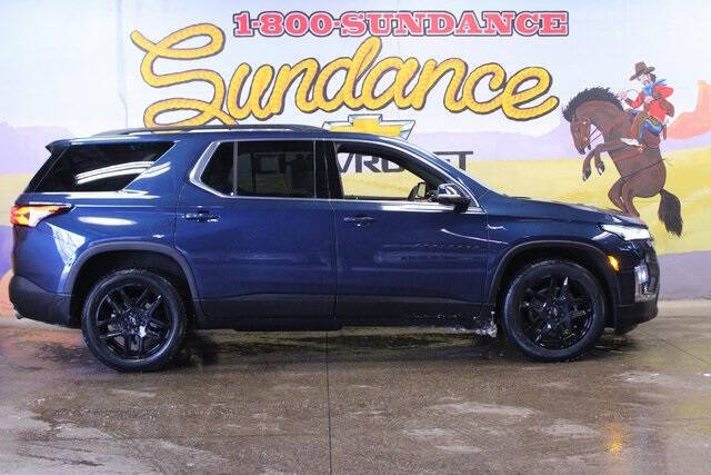 2023 Chevrolet Traverse LT Leather