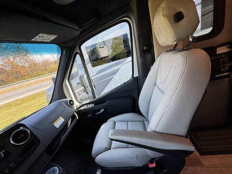 2026 Tiffin Wayfarer