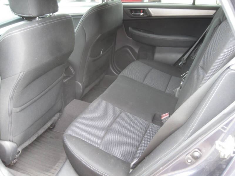 2016 Subaru Outback 2.5i Premium