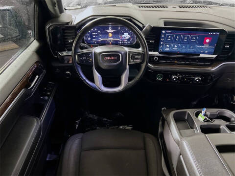 2024 GMC Sierra 1500 Elevation Standard