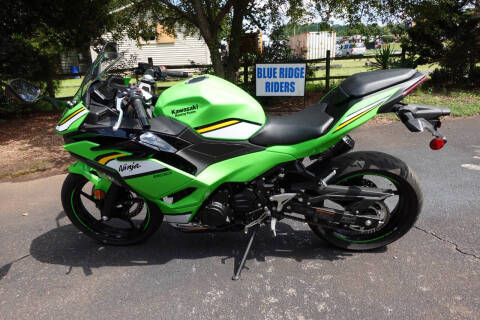 2025 Kawasaki Ninja 500