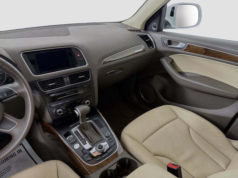 2015 Audi Q5 2.0T quattro Premium Plus