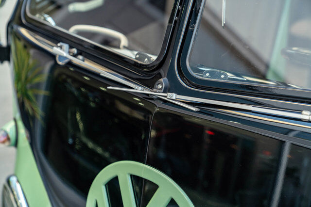 1966 Volkswagen 11-Window 5