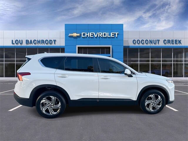 2023 Hyundai Santa Fe SE