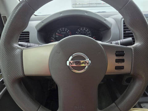 2012 Nissan Frontier SV V6