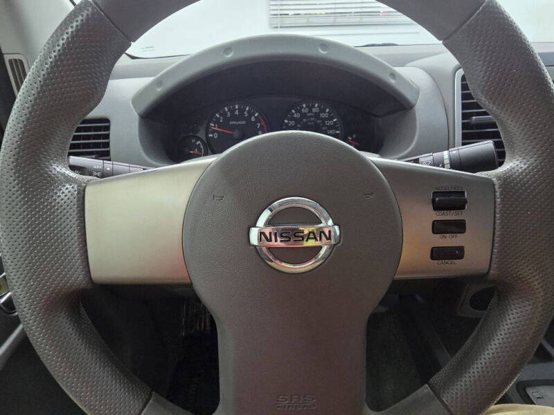 2012 Nissan Frontier SV V6