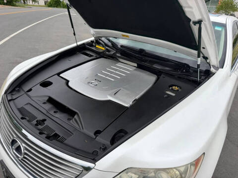 2007 Lexus LS 460