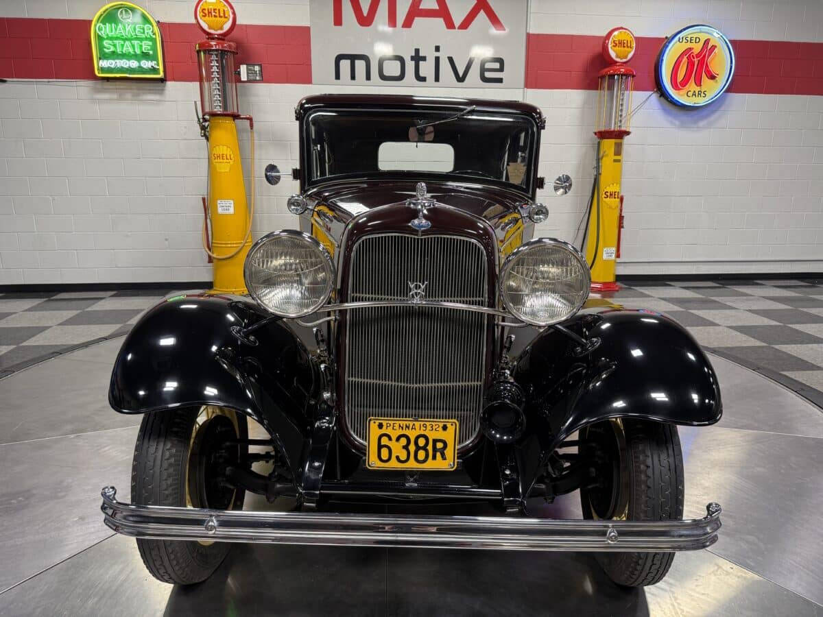 1932 Ford Model 18 18