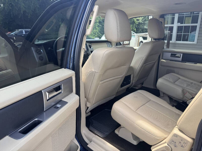 2017 Ford Expedition EL XLT
