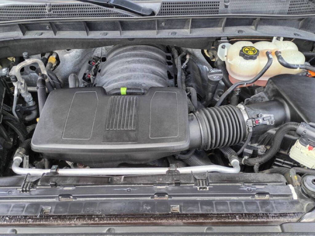 Black 2019 GMC Sierra 1500 SLT 24