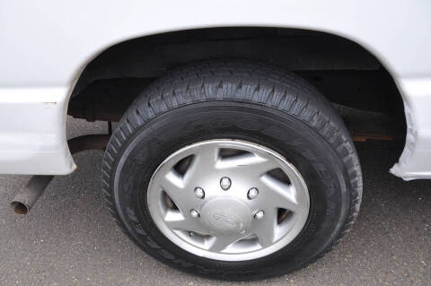 2013 Ford E-Series