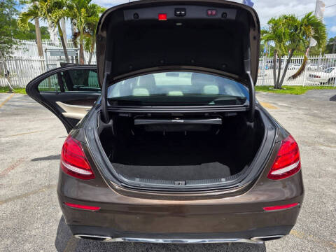 2017 Mercedes-Benz E-Class E 300