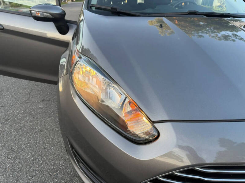 2014 Ford Fiesta SE