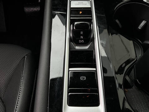 2025 Volkswagen Atlas SE 4Motion