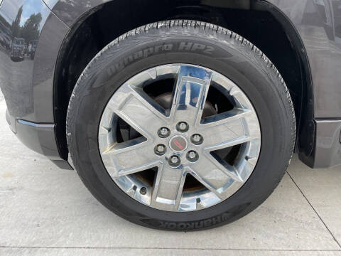 2016 GMC Acadia Denali
