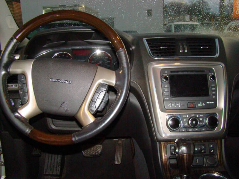 2015 GMC Acadia Denali