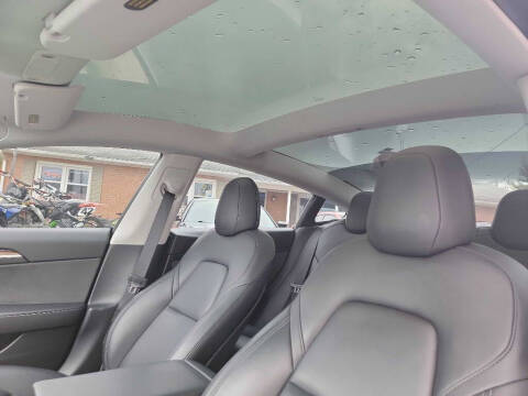 2021 Tesla Model 3 Standard Range Plus