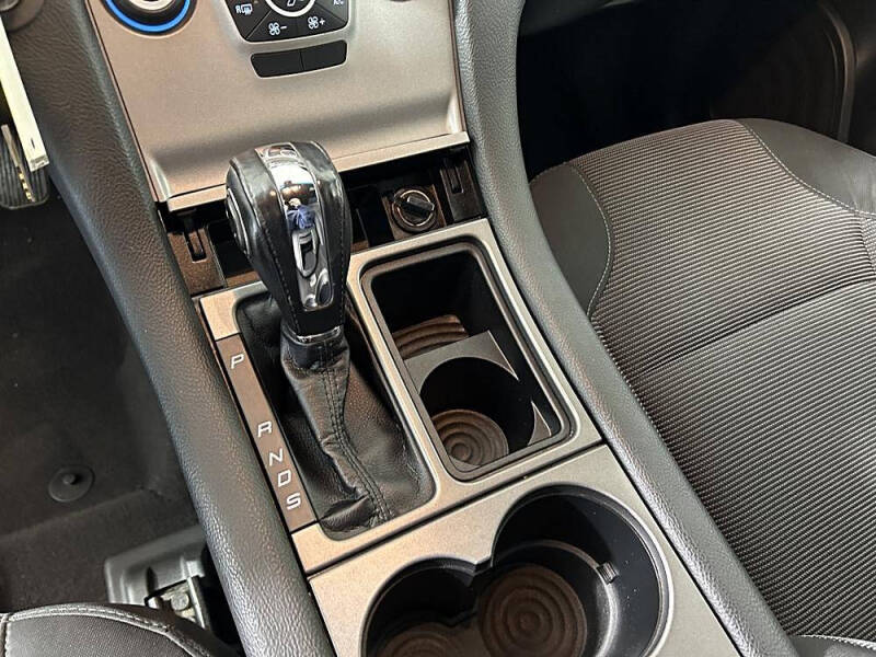 2019 Ford Taurus SEL