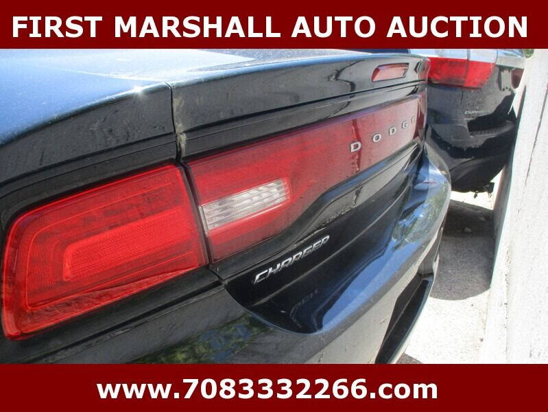 2013 Dodge Charger SE