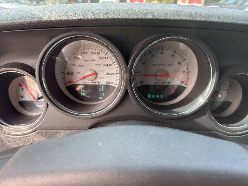 2009 Dodge Challenger SRT8