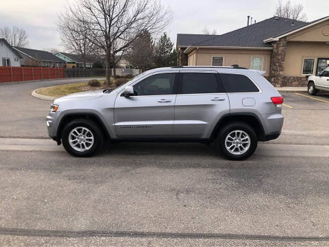 2019 Jeep Grand Cherokee Laredo