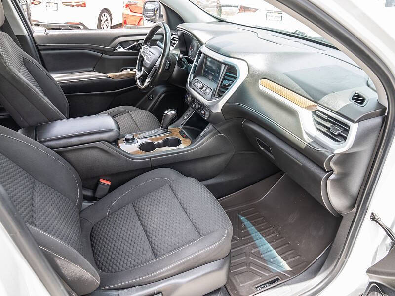 2019 GMC Acadia SLE-2