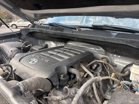 2016 Toyota Tundra SR5