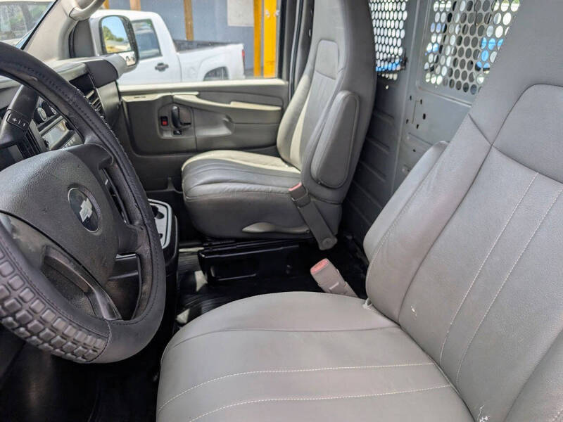 2011 Chevrolet Express 2500