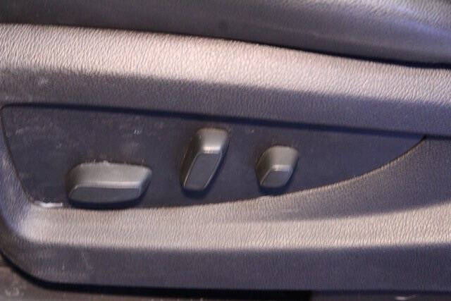 2017 GMC Yukon XL SLT