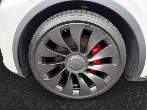 2020 Tesla Model Y Performance