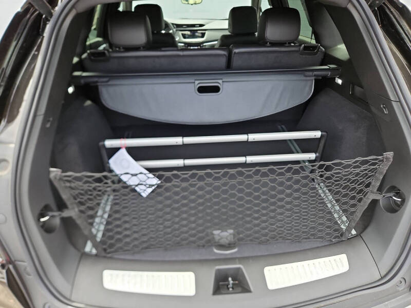 2025 Cadillac XT5 Sport