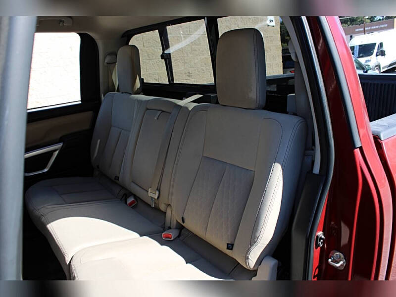 2017 Nissan Titan XD