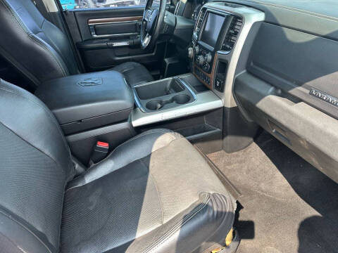 2016 RAM 1500 Laramie