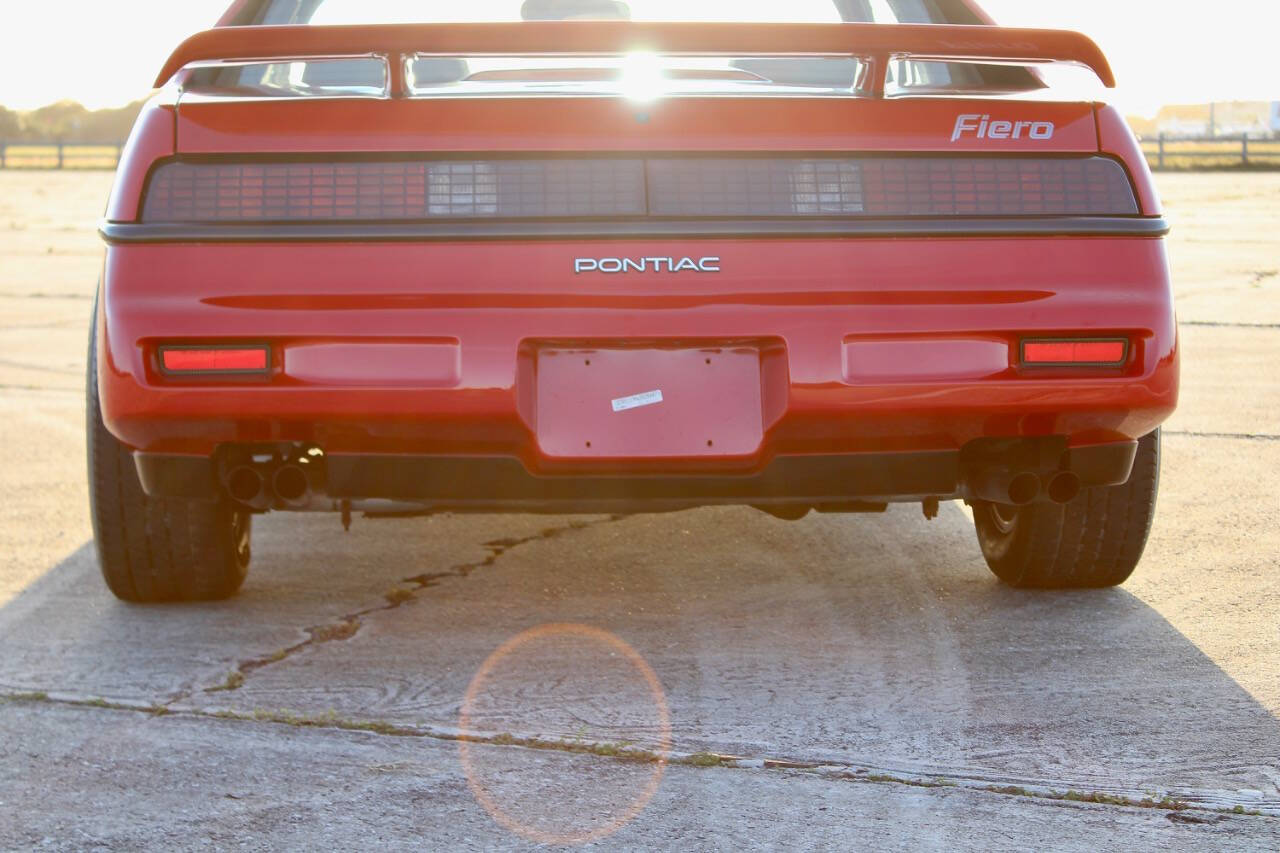 1988 Pontiac Fiero 57