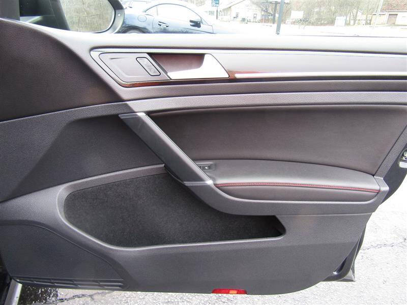 2016 Volkswagen Golf GTI