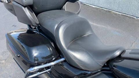 2017 Harley-Davidson FLHTK Ultra Limited