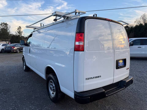 2023 GMC Savana 2500