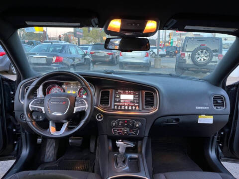 2016 Dodge Charger SXT